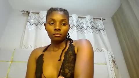 Snapshot of tamia538235 chatting on 26, 2, 2025 tamia online show from 26, 2, 2025