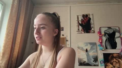 Karina online show from 24, 4, 2026