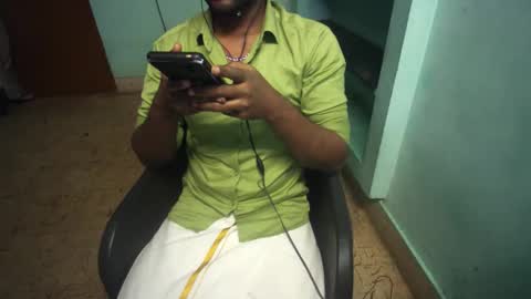 Snapshot of tamil_nadu chatting on 15, 1, 2026 tamil_nadu online show from 15, 1, 2026