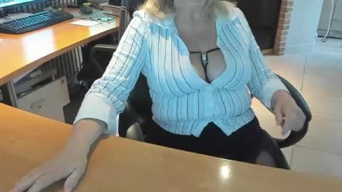 Snapshot of tammy4camfun chatting on 4, 5, 2026 Tammy online show from 4, 5, 2026