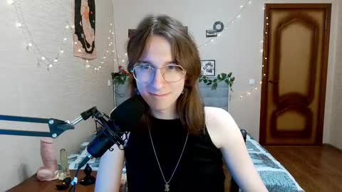 Milena Kuprianova online show from 13, 2, 2025