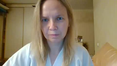 Snapshot of tanystar chatting on 1, 12, 2025 tanystar online show from 1, 12, 2025