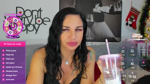 Snapshot of tara_bloss chatting on 11, 1, 2025 Tara online show from 11, 1, 2025