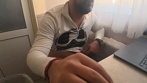 Snapshot of tarkan198 chatting on 17, 1, 2026 tarkan198 online show from 17, 1, 2026