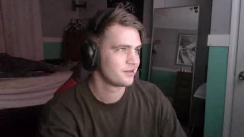 tarus333 online show from 7, 10, 2025