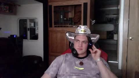 Snapshot of tarus333 chatting on 27, 2, 2026 tarus333 online show from 27, 2, 2026