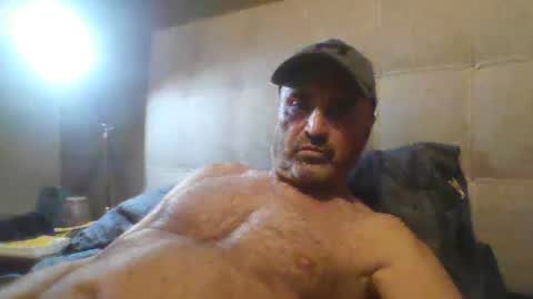 Snapshot of tarzeny77 chatting on 14, 10, 2025 tarzeny77 online show from 14, 10, 2025