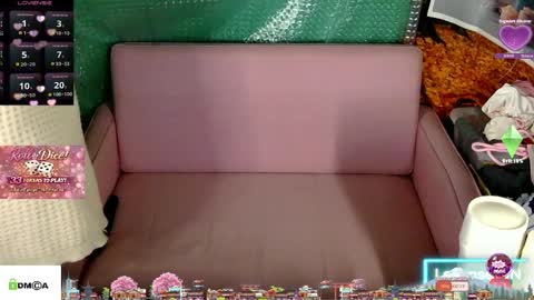 TashaKai online show from 8, 4, 2026