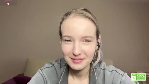 Snapshot of tashinapetitto chatting on 24, 2, 2026 Your Ressie online show from 24, 2, 2026