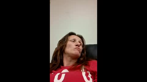 Snapshot of tastypeach6989 chatting on 10, 4, 2026 tastypeach6989 online show from 10, 4, 2026