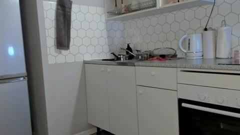 Snapshot of tate_angel chatting on 15, 12, 2024 Tate online show from 15, 12, 2024