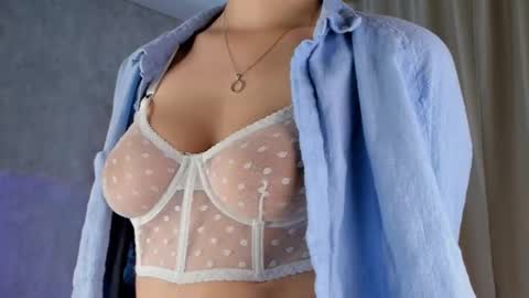 Snapshot of tate_angel chatting on 12, 10, 2025 Tate online show from 12, 10, 2025