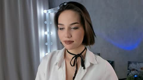 Snapshot of tate_angel chatting on 19, 10, 2025 Tate online show from 19, 10, 2025