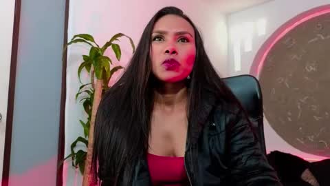 Snapshot of tatiana_branc chatting on 12, 1, 2026 Tatiana Br online show from 12, 1, 2026