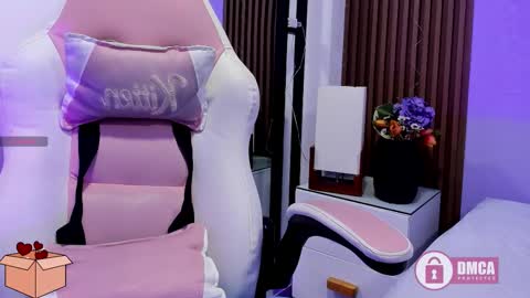 i am tatiana  online show from 21, 2, 2026