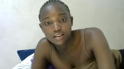 Snapshot of tatianadolll chatting on 16, 11, 2025 tatianadolll online show from 16, 11, 2025