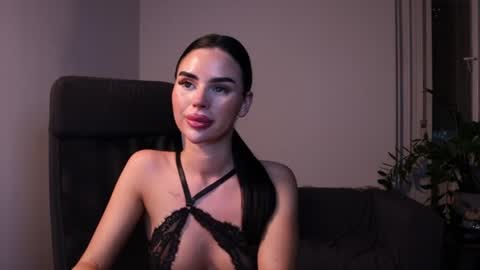 Snapshot of tatianaxoxo1 chatting on 23, 6, 2026 Tatiana online show from 23, 6, 2026