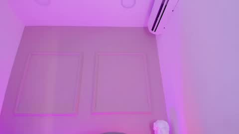 Snapshot of tatii_moon chatting on 6, 6, 2026 Tati online show from 6, 6, 2026