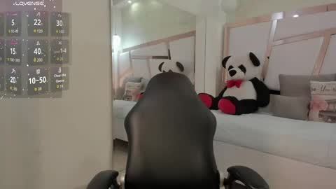 tatikanyx online show from 9, 5, 2026