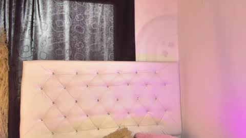 Snapshot of tatixxxvega chatting on 27, 3, 2026 tatix online show from 27, 3, 2026