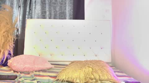 Snapshot of tatixxxvega chatting on 10, 4, 2026 tatix online show from 10, 4, 2026