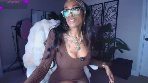 Tatted Queen online show from 14, 5, 2026