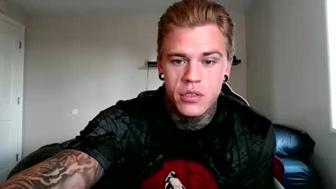 Snapshot of tatteddaddy9000 chatting on 26, 9, 2025 D-Man online show from 26, 9, 2025