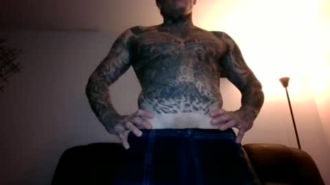 Snapshot of tatteddaddy9000 chatting on 1, 10, 2025 D-Man online show from 1, 10, 2025