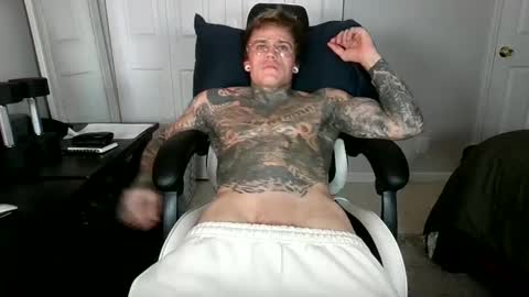 Snapshot of tatteddaddy9000 chatting on 9, 10, 2025 D-Man online show from 9, 10, 2025