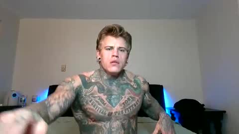 Snapshot of tatteddaddy9000 chatting on 29, 10, 2025 D-Man online show from 29, 10, 2025