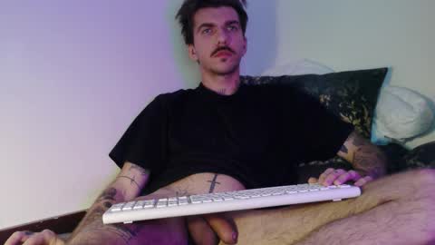 Snapshot of tattedentity chatting on 18, 1, 2026 David online show from 18, 1, 2026