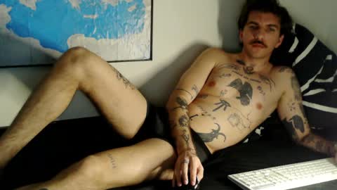 Snapshot of tattedentity chatting on 11, 5, 2026 David online show from 11, 5, 2026