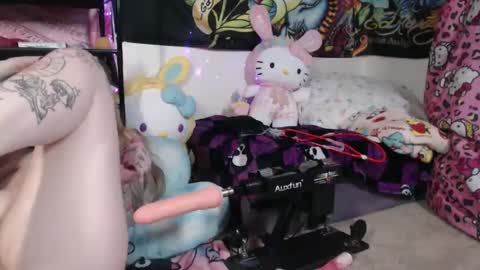 Snapshot of tattedthickandpretty chatting on 2, 1, 2025 TattedThickandPretty online show from 2, 1, 2025