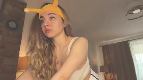 Snapshot of tatti_1 chatting on 3, 12, 2024 Tata online show from 3, 12, 2024