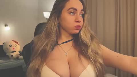 Snapshot of tatti_1 chatting on 14, 2, 2025 Tata online show from 14, 2, 2025