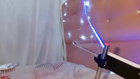 Katty badbitch online show from 8, 3, 2025