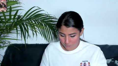 Tatiana Gomez online show from 26, 9, 2025