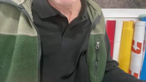 Snapshot of tauromolo chatting on 28, 10, 2025 tauromolo online show from 28, 10, 2025