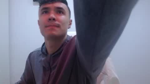 Snapshot of taurus4k chatting on 12, 12, 2024 taurus4k online show from 12, 12, 2024