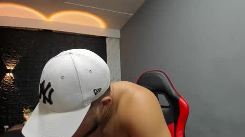  T A U R U S  online show from 5, 12, 2025