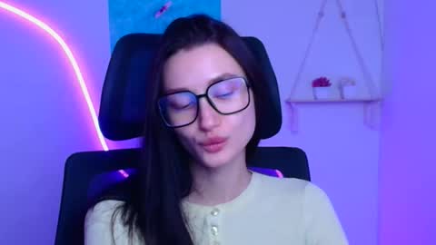 Taya online show from 21, 12, 2025