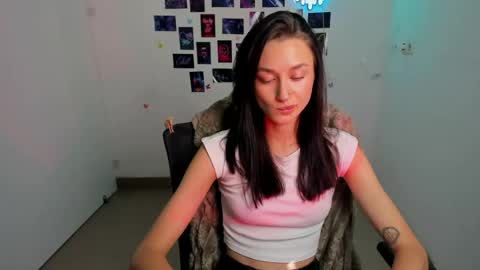 Snapshot of tayavibe chatting on 7, 7, 2026 Taya online show from 7, 7, 2026
