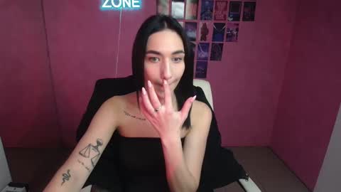 Tayla online show from 24, 10, 2025