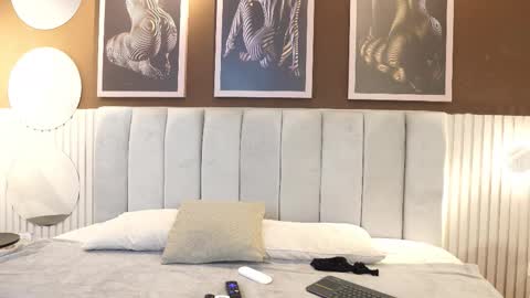 Teylor  Kim online show from 16, 12, 2025