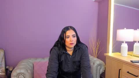 Taylor Bennet online show from 20, 10, 2025