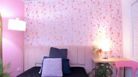 Taylor Bennet online show from 3, 2, 2026