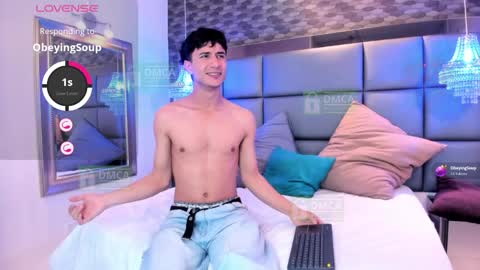 Snapshot of taylor_brooks_ chatting on 21, 4, 2026 taylor_brooks_ online show from 21, 4, 2026