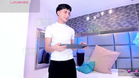 Snapshot of taylor_brooks_ chatting on 28, 4, 2026 taylor_brooks_ online show from 28, 4, 2026