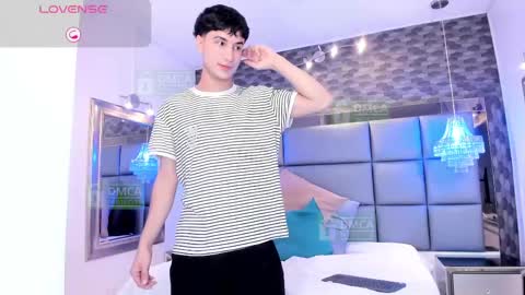 Snapshot of taylor_brooks_ chatting on 29, 4, 2026 taylor_brooks_ online show from 29, 4, 2026