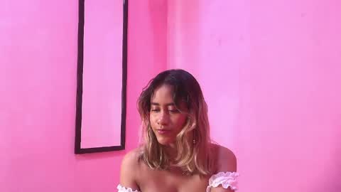 Snapshot of taylor_lii0 chatting on 13, 4, 2026 taylor lii0425 online show from 13, 4, 2026